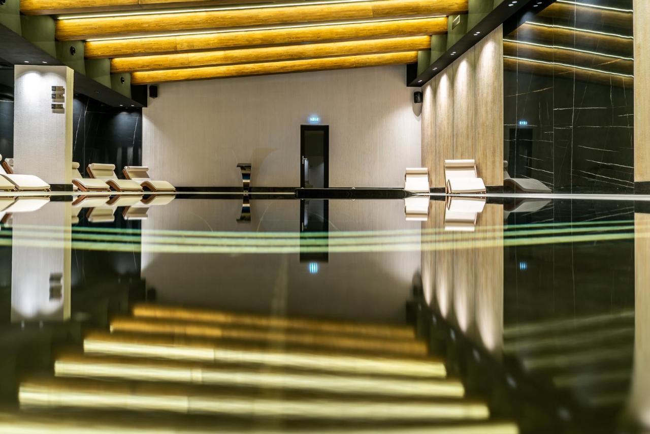 Hotel Roman Maramures - Ski & Spa Resort Statjunea Borsa Luaran gambar