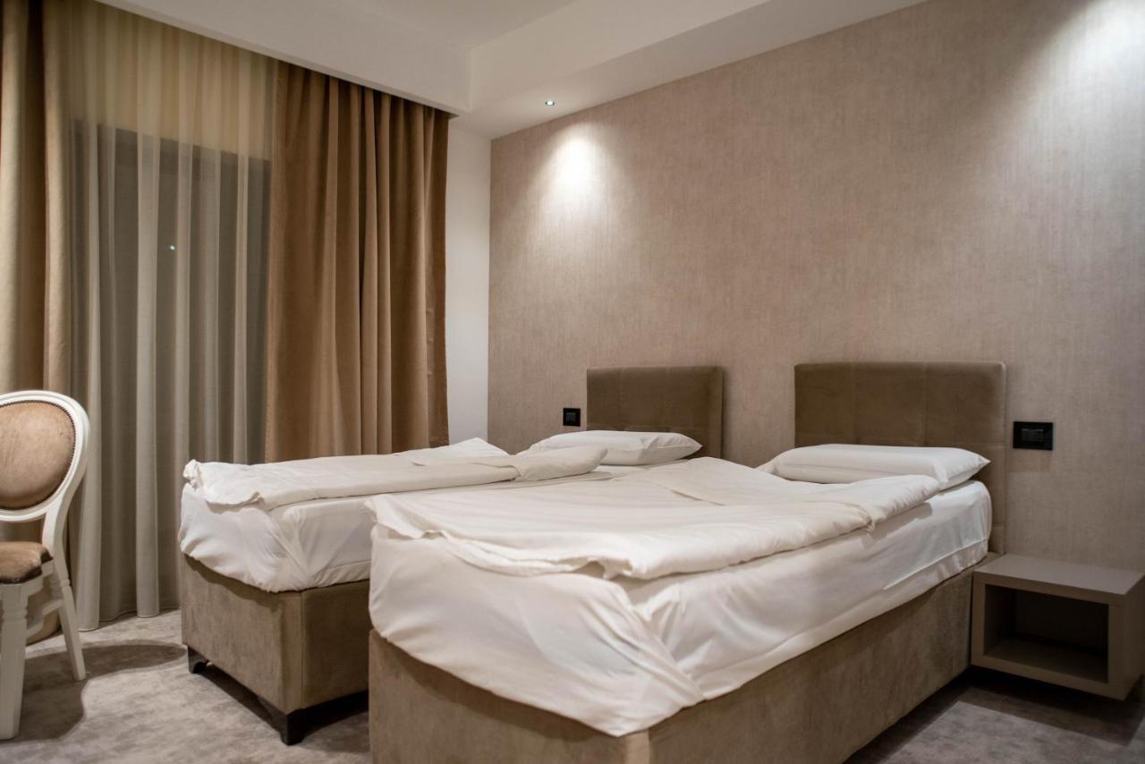 Hotel Roman Maramures - Ski & Spa Resort Statjunea Borsa Luaran gambar