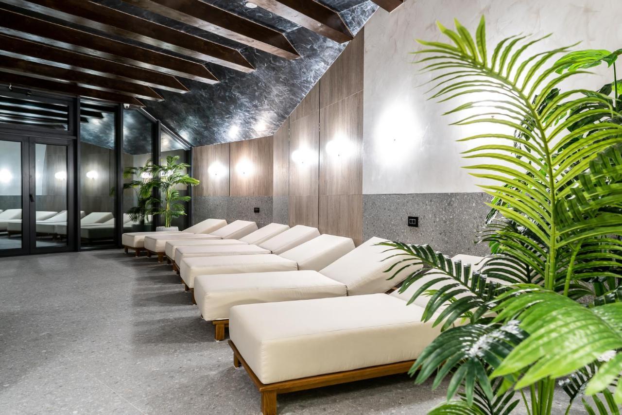 Hotel Roman Maramures - Ski & Spa Resort Statjunea Borsa Luaran gambar